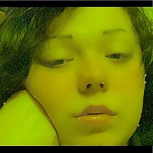 Meet your Posher, Max